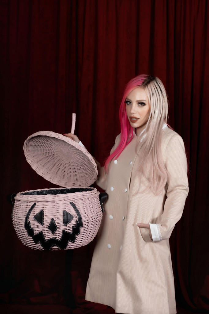 Haunted Hallows Picnic Basket (Pink) [Limited Edition]