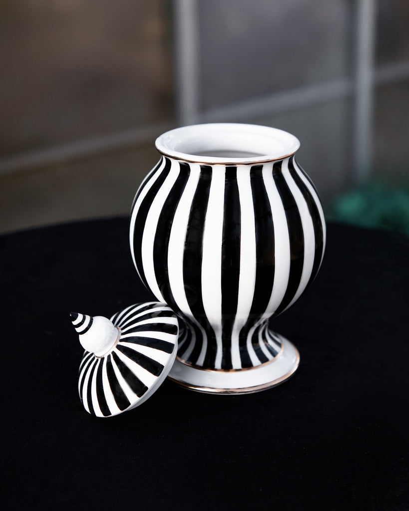 Sugar Jar | Grim & Ghostly Tea Set | Lively Ghosts