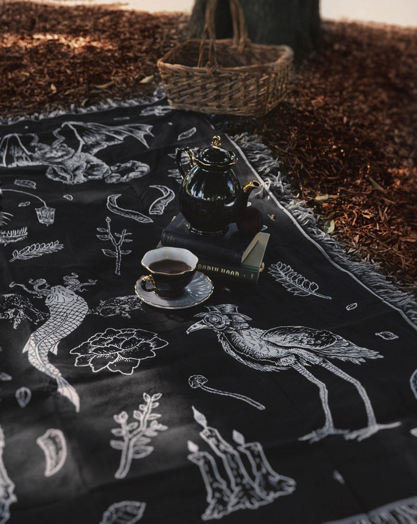 The 'Creatures' Woven Tapestry Blanket