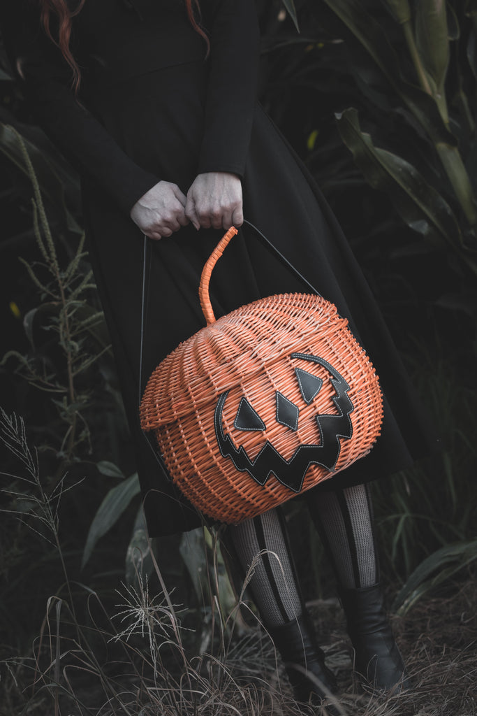 PRE-ORDER [SHIPS LATE OCT] Haunted Hallows Picnic Basket (Orange)