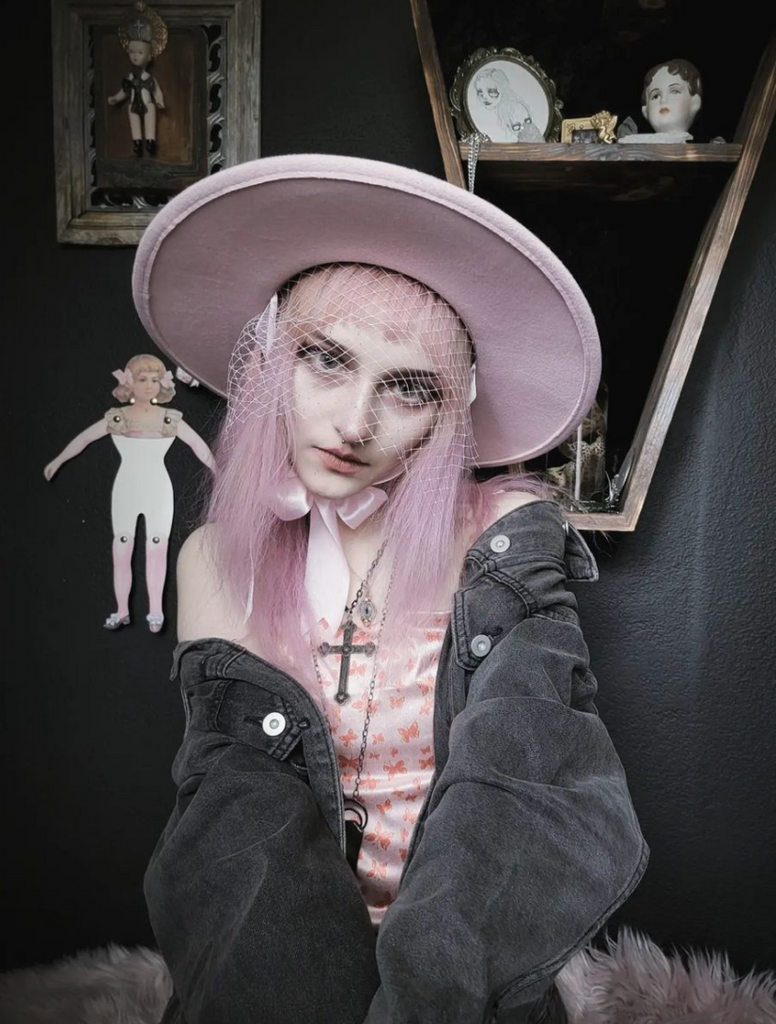 Soft Pink | Lively Ghosts Veiled Hat