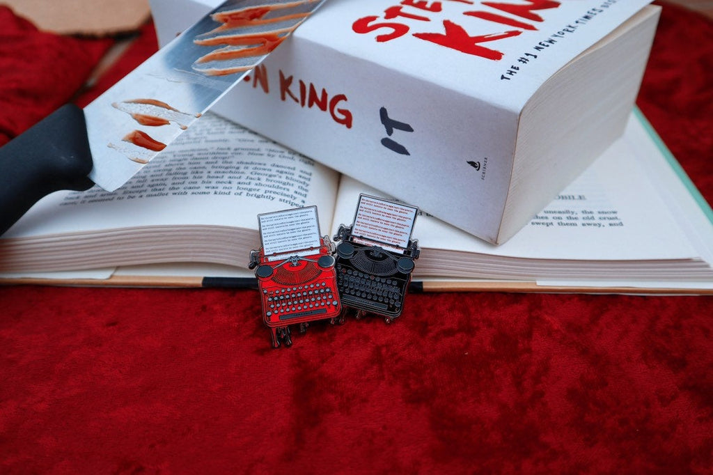 Stephen King Lovers Pin